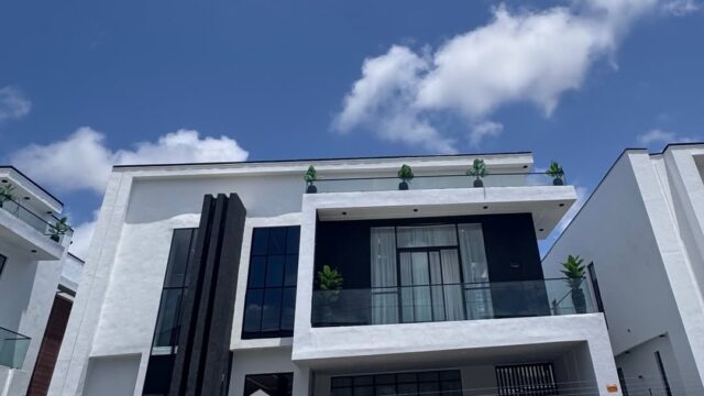 5 bedroom for sale